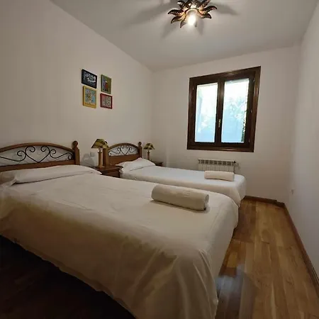 Sarriales 1 Con Terraza - Tucasaenlospirineos Apartmán *